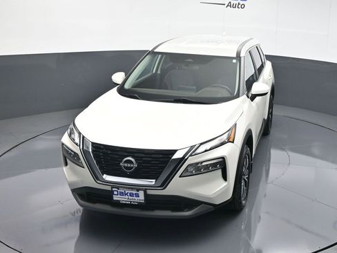 Used 2023 Nissan Rogue SV image 47