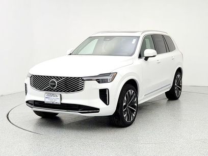 New 2025 Volvo XC90 B5 Plus w/ Protection Package Premier