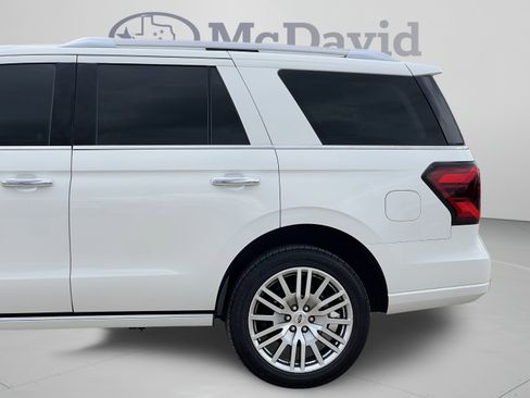 Used 2022 Ford Expedition Platinum RWD image 40