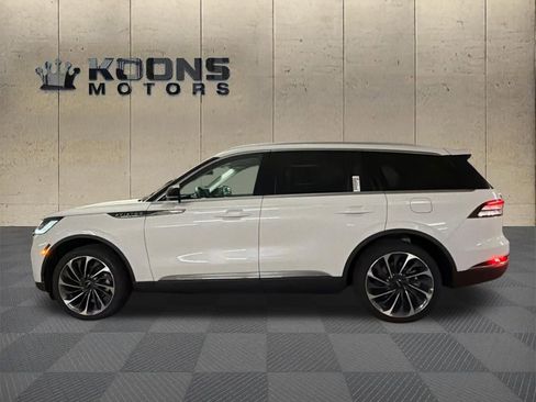 New 2026 Lincoln Aviator Reserve image 4