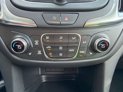 Certified 2024 Chevrolet Equinox LT AWD/4WD image 30