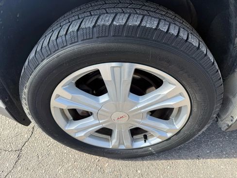 Used 2016 GMC Terrain SLT w/ Open Road Package FWD image 9