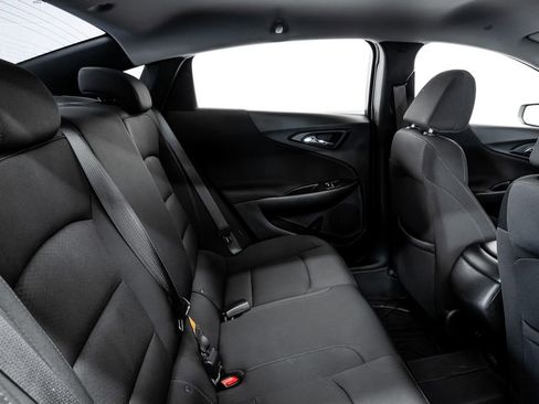 Used 2020 Chevrolet Malibu RS image 31