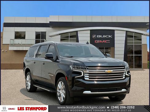 Certified 2024 Chevrolet Suburban High Country w/ Max Trailering Package AWD/4WD image 8