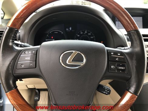 Used 2011 Lexus RX 450h 2WD w/ Premium Pkg image 12