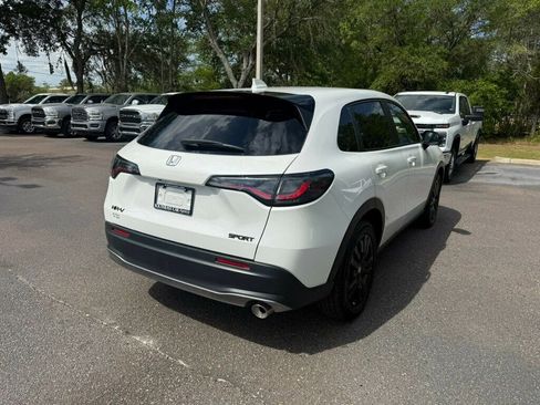 Used 2026 Honda HR-V Sport image 10