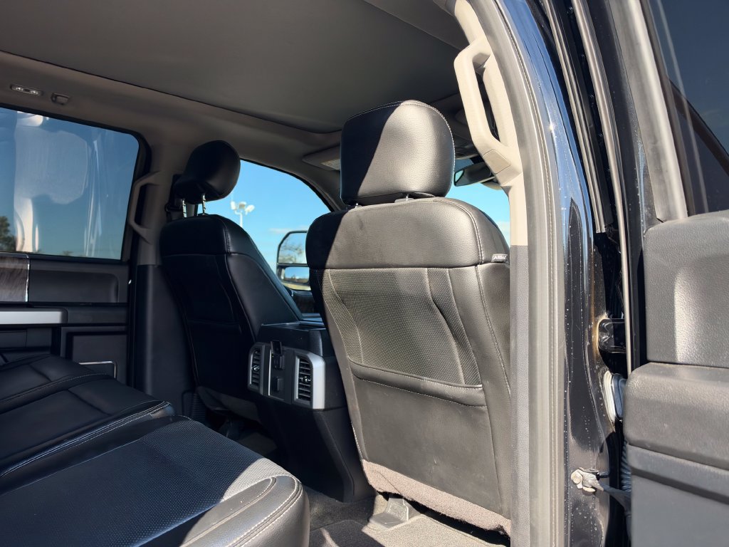 Used 2017 Ford F250 Lariat w/ Lariat Ultimate Package AWD/4WD image 24