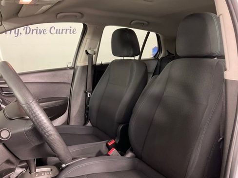 Used 2016 Chevrolet Trax LS image 14
