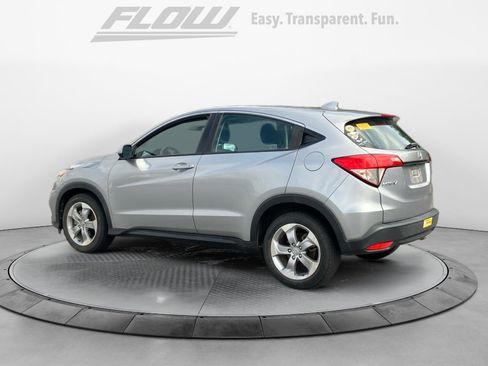 Used 2021 Honda HR-V LX image 6