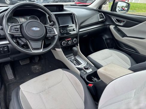 Used 2023 Subaru Forester Premium AWD/4WD image 13