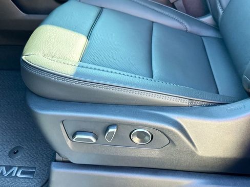 New 2026 GMC Sierra 1500 Denali w/ Denali Reserve Package image 9