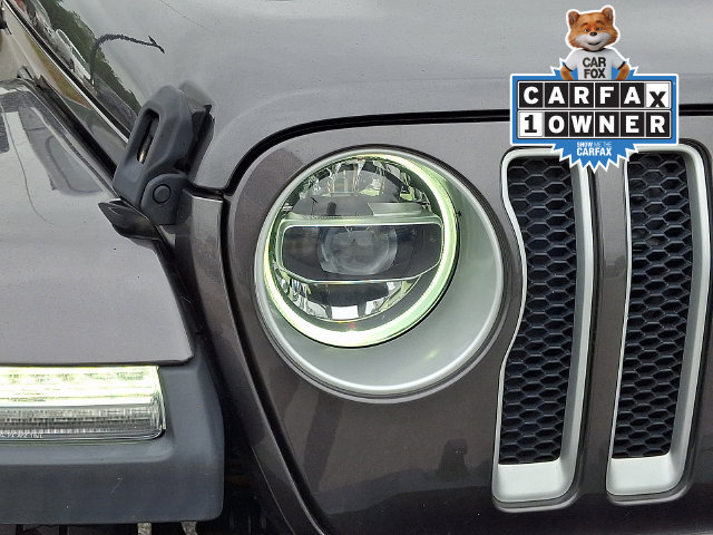 Used 2022 Jeep Wrangler Unlimited Sahara w/ LED Lighting Group AWD/4WD image 13