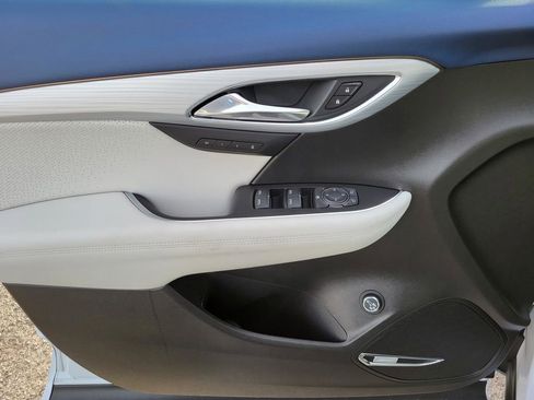 New 2026 Buick Envision Avenir image 6