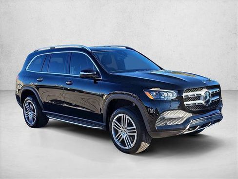 Used 2021 Mercedes-Benz GLS 450 4MATIC image 3