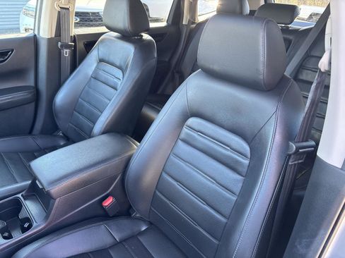 Used 2023 Honda CR-V EX-L image 15