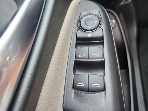 New 2026 Buick Envista Avenir FWD image 19