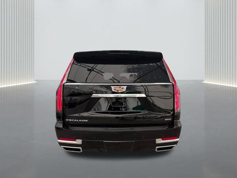 New 2025 Cadillac Escalade Premium Luxury w/ Touring Package image 6