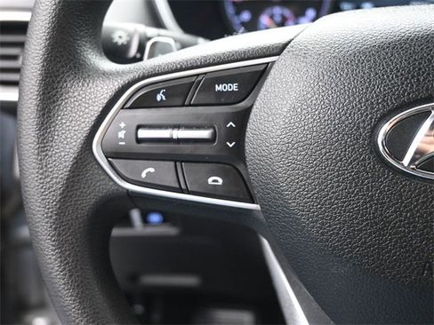 Used 2022 Hyundai Santa Fe SEL image 2