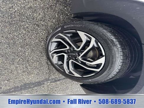 Used 2024 Chevrolet TrailBlazer RS w/ Driver Confidence Package AWD/4WD image 13