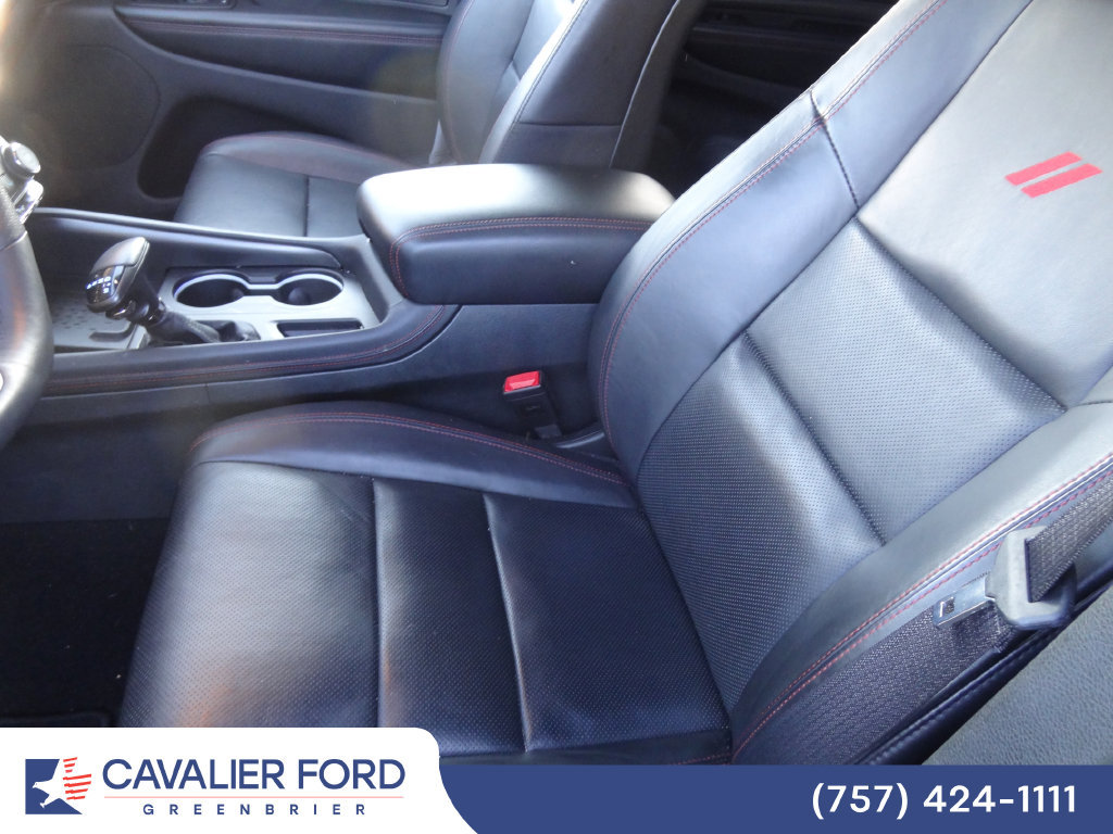 Used 2025 Dodge Durango GT AWD/4WD image 5