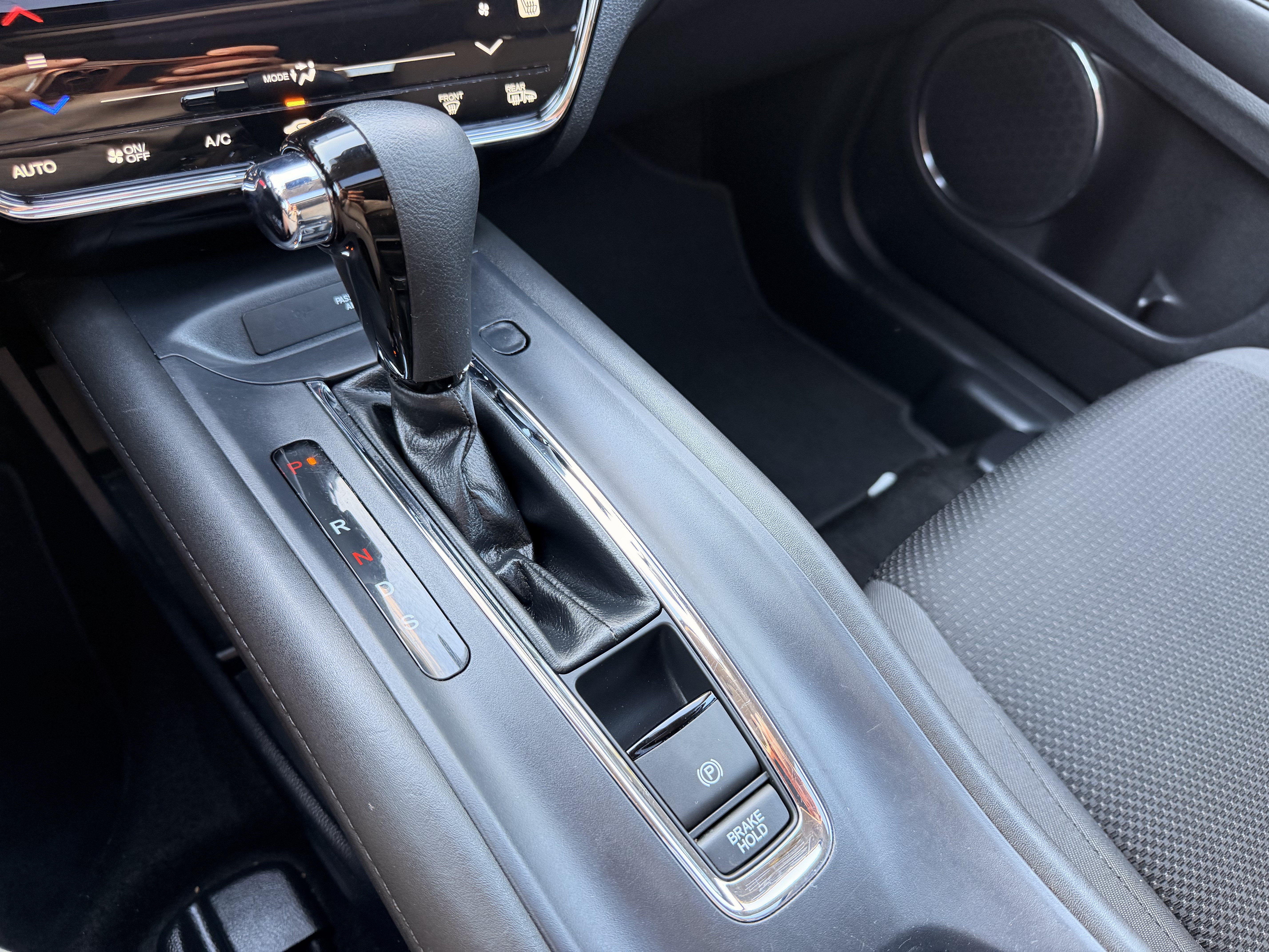 Used 2022 Honda HR-V EX image 21