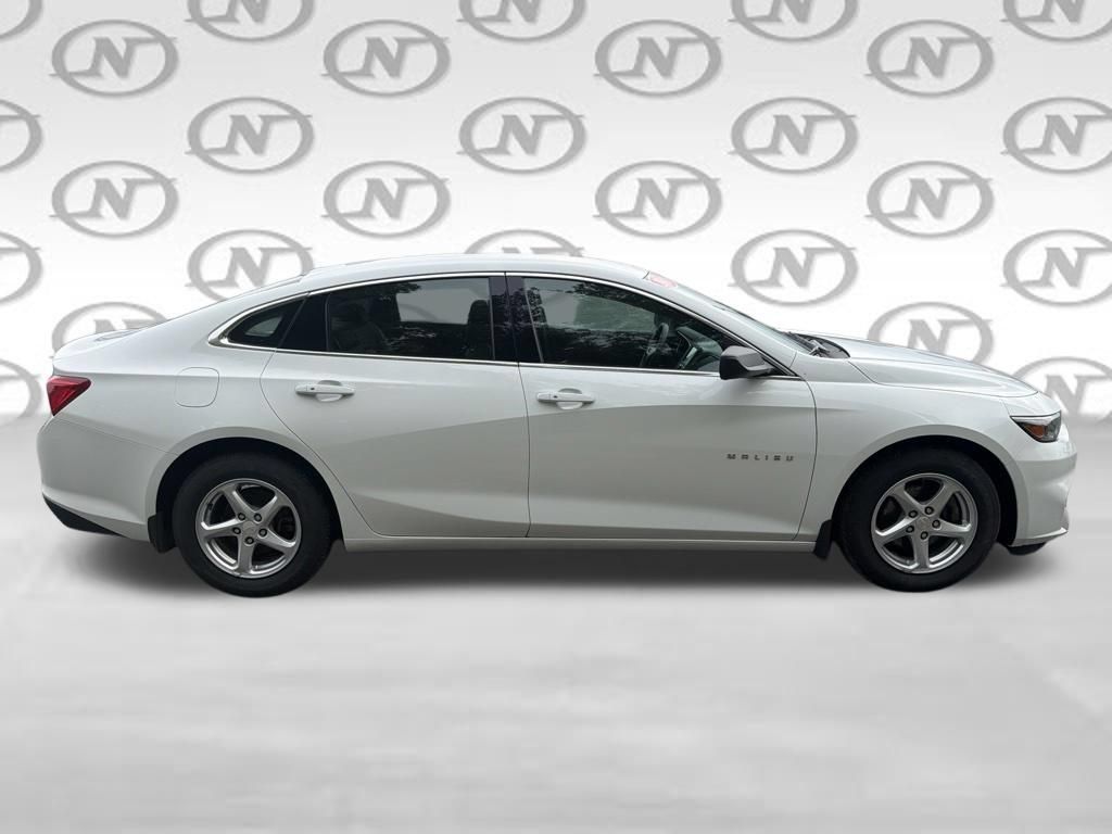Certified 2018 Chevrolet Malibu LS FWD image 12