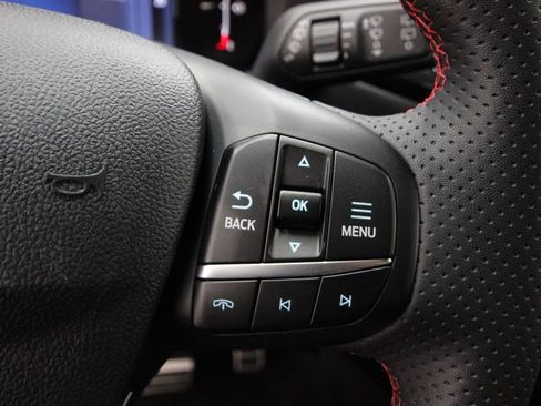 Used 2023 Ford Escape ST-Line w/ Tech Pack #1 AWD/4WD image 19