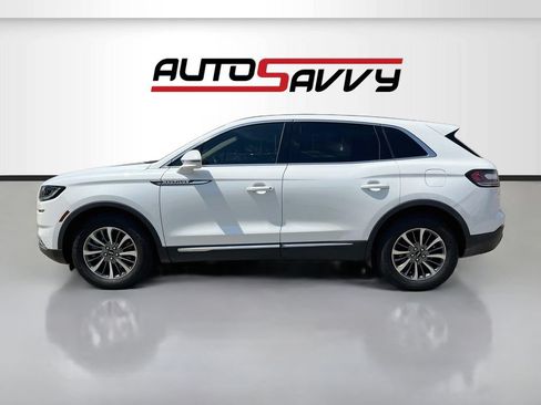 Used 2022 Lincoln Nautilus Reserve w/ Luxury Package FWD image 4