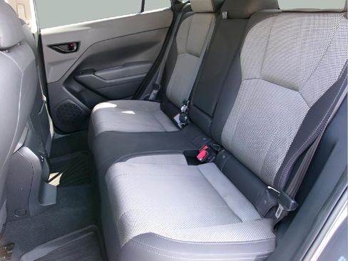 Used 2024 Subaru Crosstrek 2.0i Premium w/ Crosstrek Mirror Package image 12