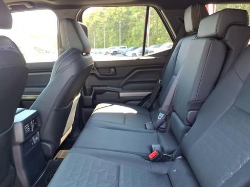 Used 2026 Toyota 4Runner TRD Off-Road Premium AWD/4WD image 8