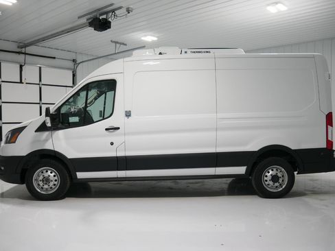 New 2025 Ford Transit 250 w/ Interior Upgrade Package image 10