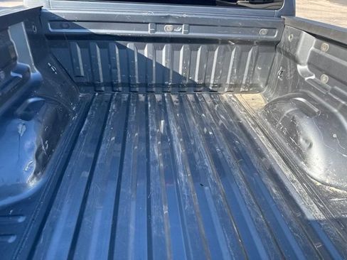 Used 2020 Chevrolet Colorado LT RWD image 18