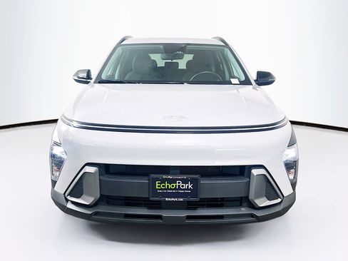 Used 2026 Hyundai Kona SEL Sport FWD image 2