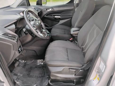 Used 2016 Ford Transit Connect XLT image 11