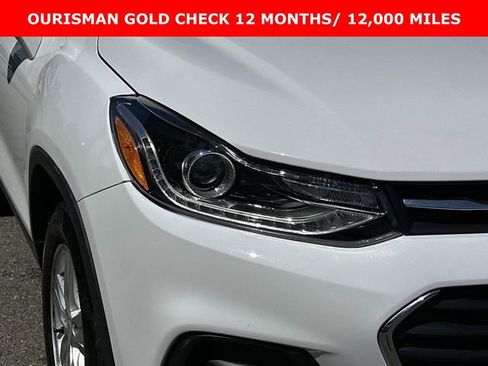 Used 2020 Chevrolet Trax LT w/ LT Convenience Package FWD image 7