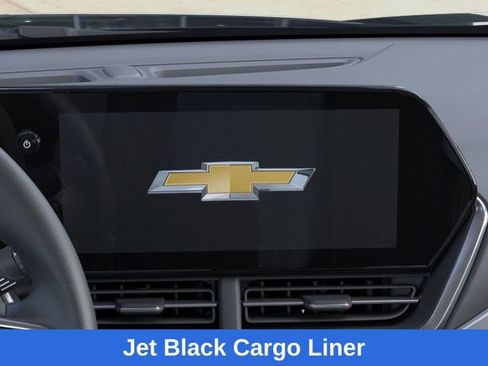 New 2026 Chevrolet Trax LT image 21