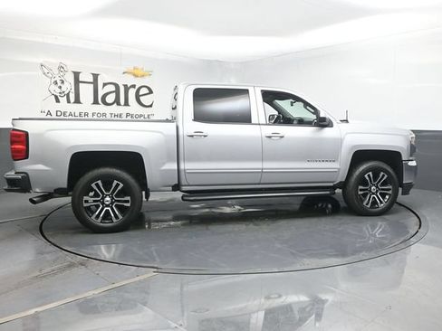 Used 2017 Chevrolet Silverado 1500 LT w/ All Star Edition AWD/4WD image 37