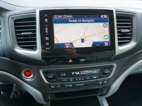 Used 2017 Honda Ridgeline RTL-T image 34