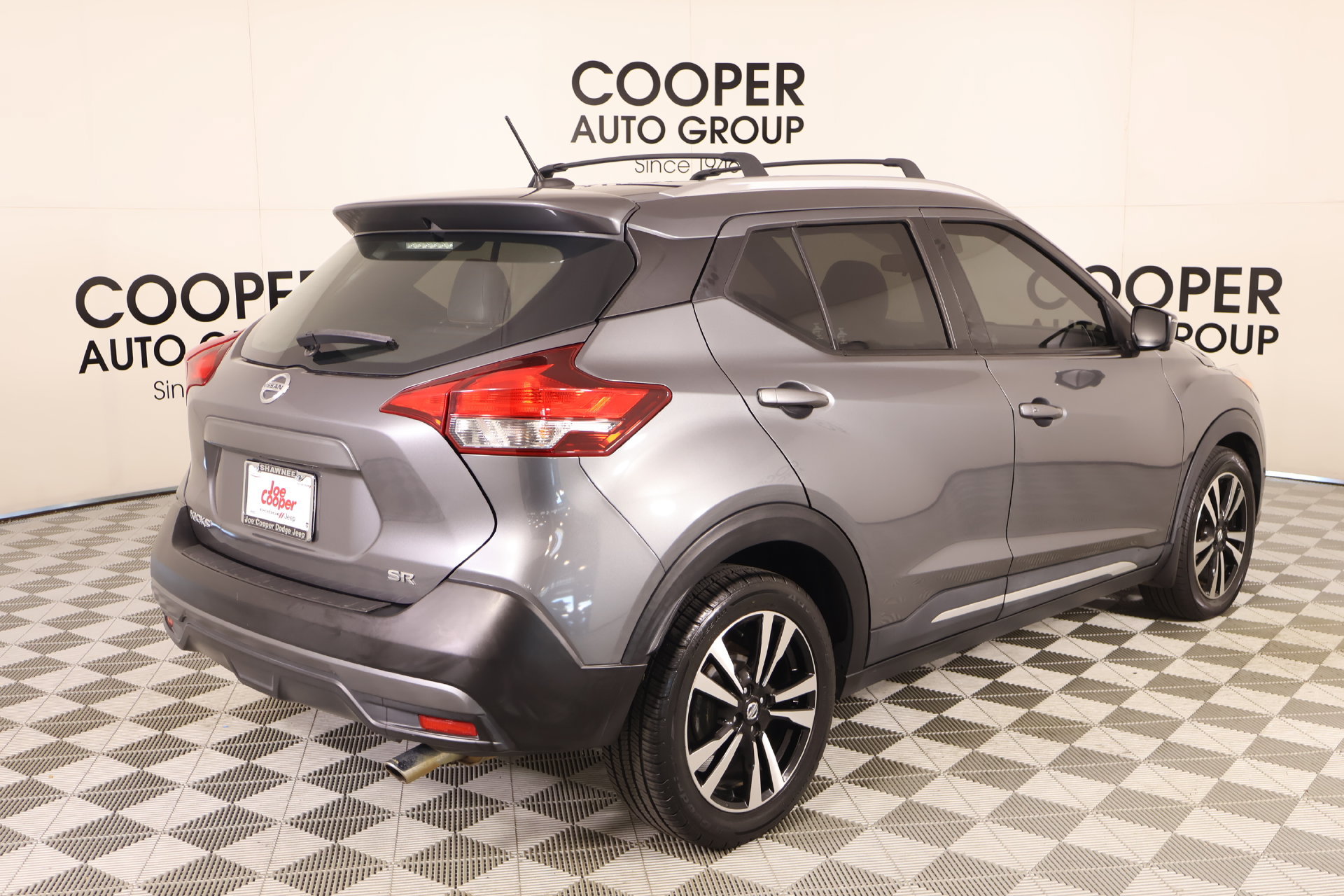 Used 2019 Nissan Kicks SR w/ SR Premium Package FWD image 20