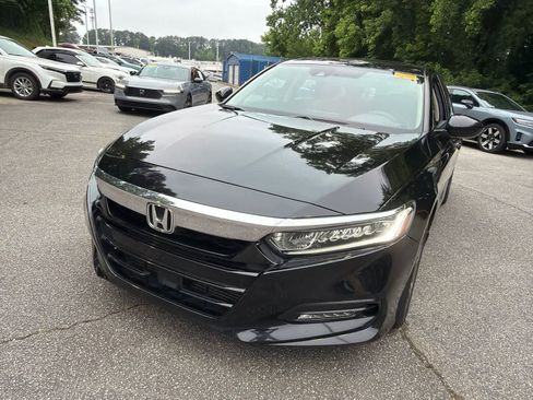 Used 2019 Honda Accord EX image 1