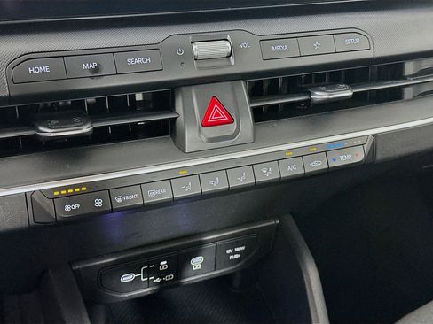 Used 2025 Kia K4 FWD image 24