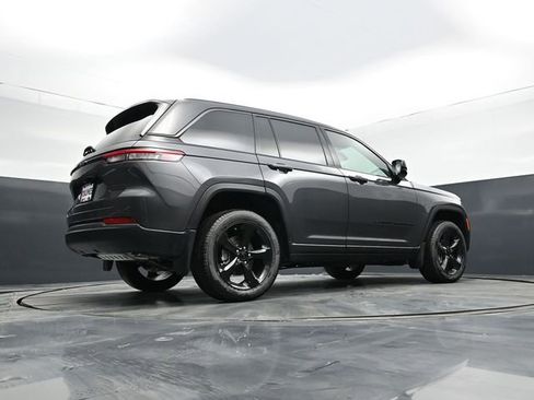 New 2026 Jeep Grand Cherokee Limited AWD/4WD image 59