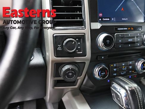Used 2018 Ford F150 Lariat w/ Equipment Group 502A Luxury AWD/4WD image 22
