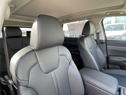 New 2026 Kia Sorento S image 28