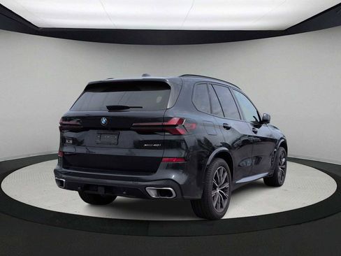 Used 2025 BMW X5 xDrive40i w/ M Sport Package image 8