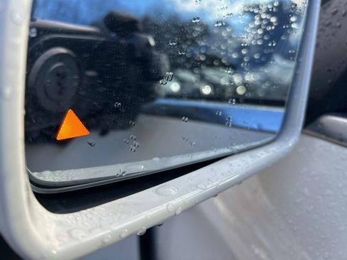 Used 2017 Mercedes-Benz GLA 250 4MATIC image 18