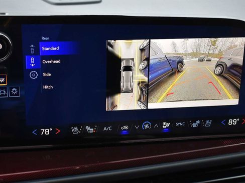 New 2026 Chevrolet Traverse RS image 21