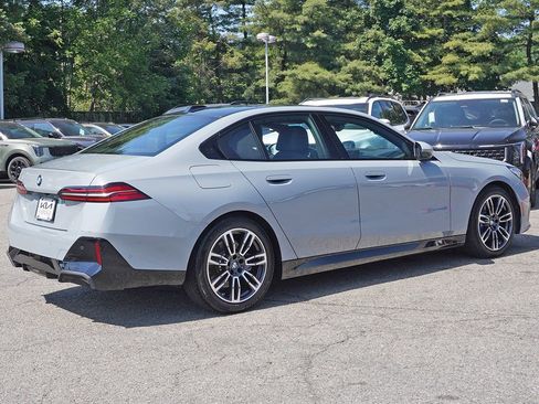 Used 2024 BMW 540i xDrive w/ Executive Package AWD/4WD image 11