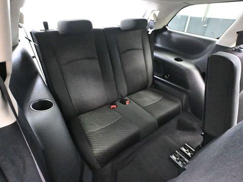 Used 2019 Dodge Journey SE FWD image 38