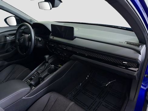 Used 2025 Honda Accord Sport image 28